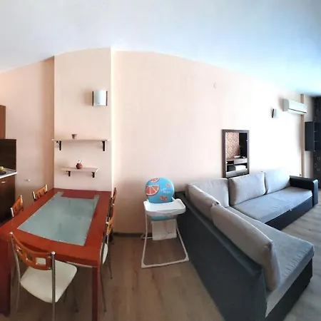 Grenada.suite.tonight.1 Bedroom.pool View.300m To Slăntjev Brjag