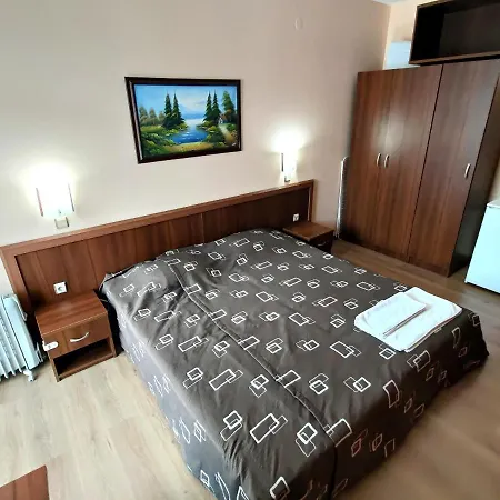 Grenada.suite.tonight.1 Bedroom.pool View.300m To Lägenhet